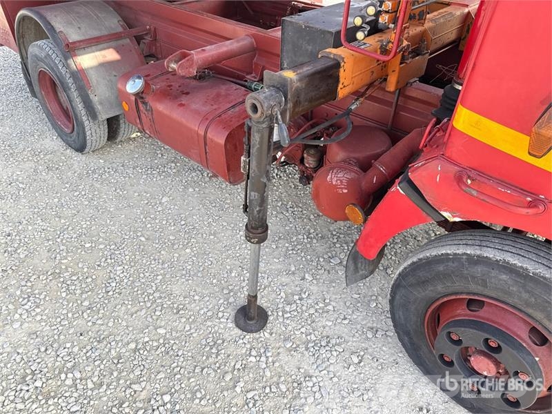 Fiat Amco Veba V3300/1DS 2800 kg on Fiat 79-13 4x2 Dum Φορτηγά με Γερανό