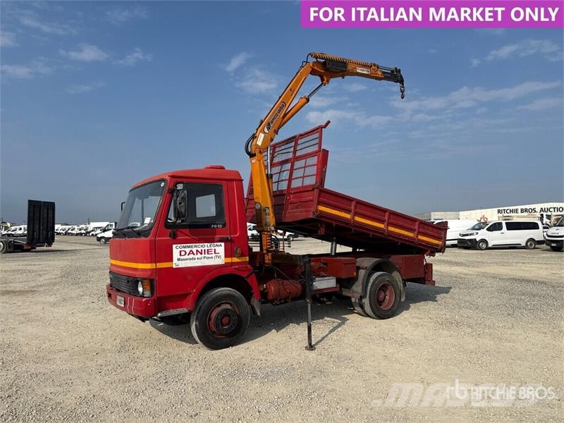 Fiat Amco Veba V3300/1DS 2800 kg on Fiat 79-13 4x2 Dum Kranwagen