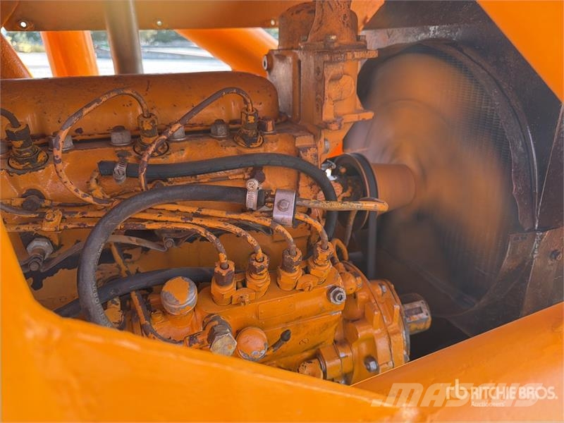 Fiat Crawler Loader 궤도식 로우더