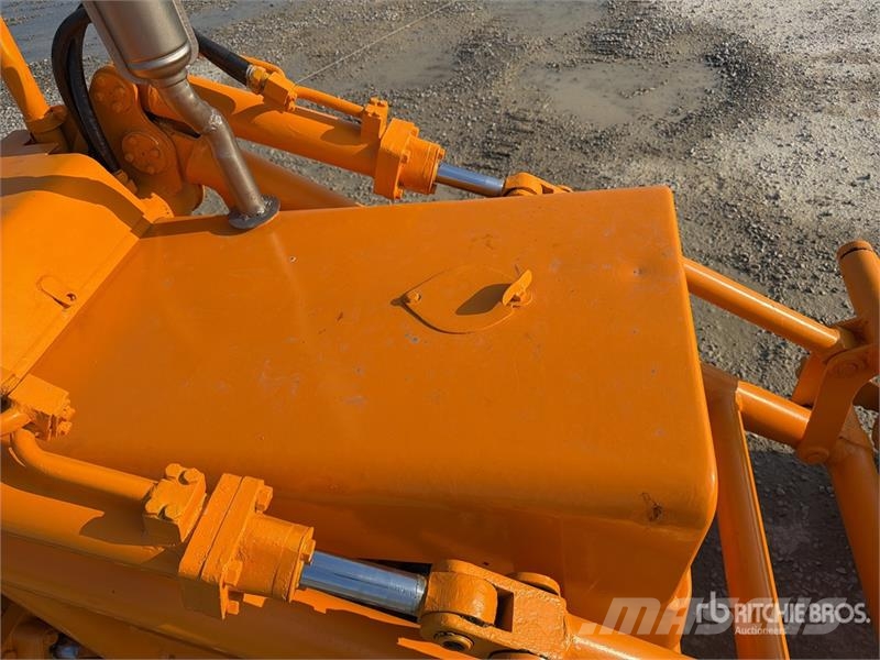 Fiat Crawler Loader 궤도식 로우더