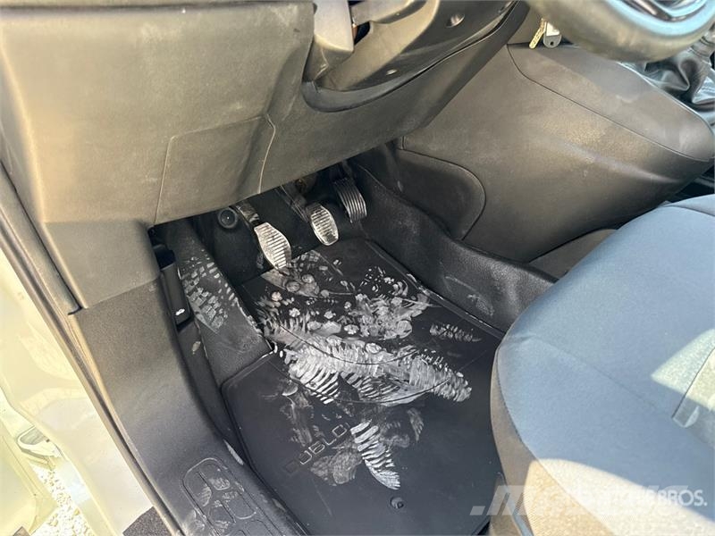 Fiat Doblo 1.3 MJT 16V 90CV EU5 SX Cargo Van Dostavna vozila / kombiji