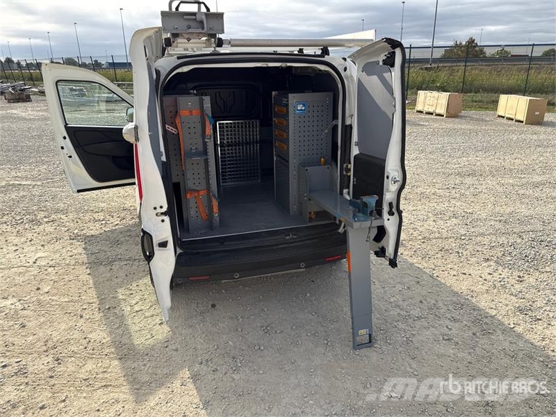 Fiat Doblo CARGO 1.4 T-JET NAT. POWER SX E6 Cargo Van Panel vans