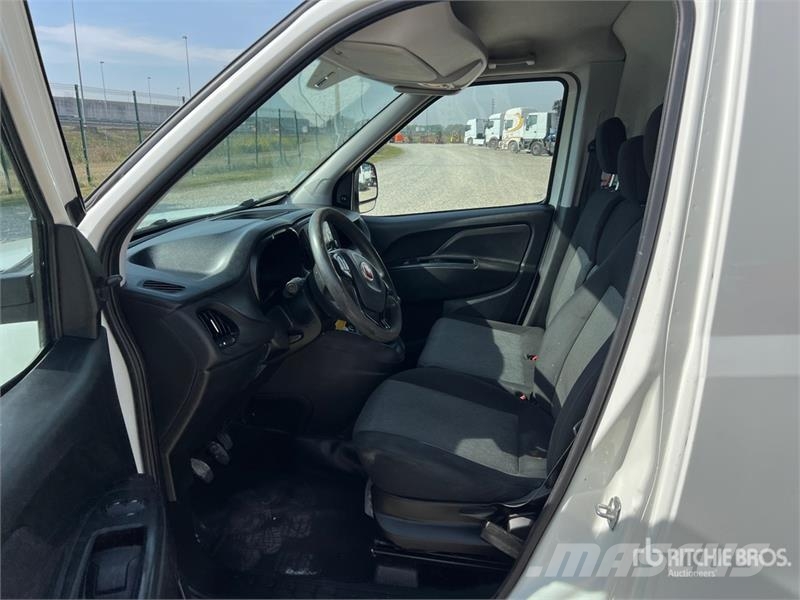 Fiat Doblo Cargo Van Panel vans