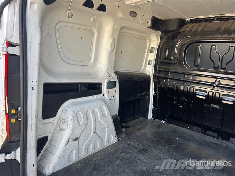 Fiat Doblo Cargo Van Ванове за доставки