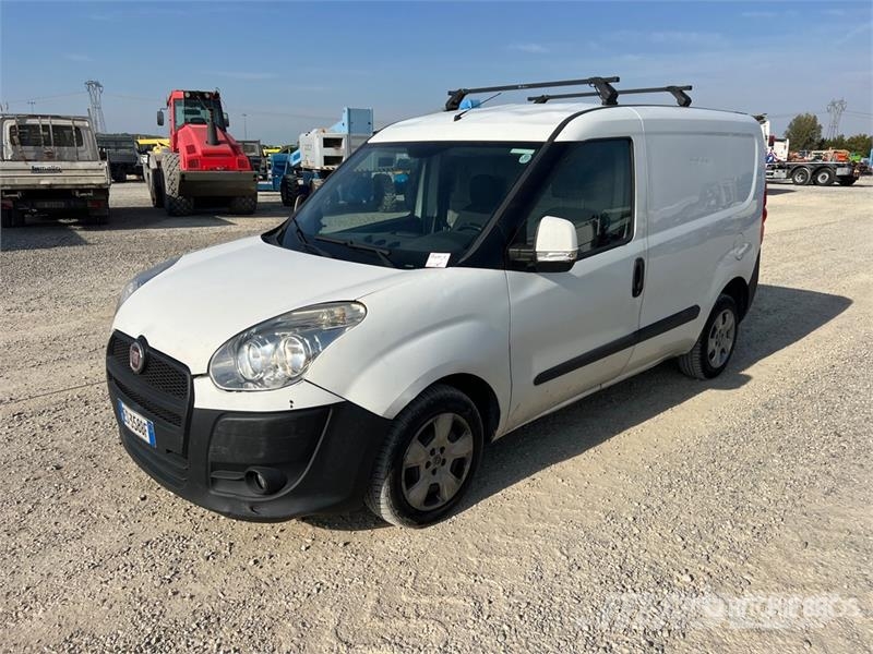 Fiat Doblo Cargo Van Kaubikud