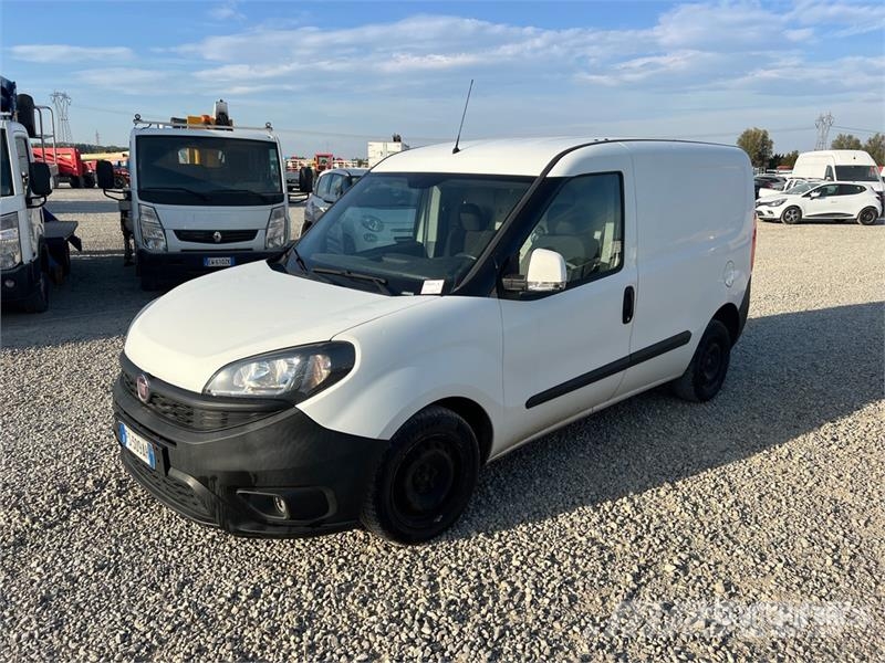Fiat Doblo Cargo Van Ванове за доставки