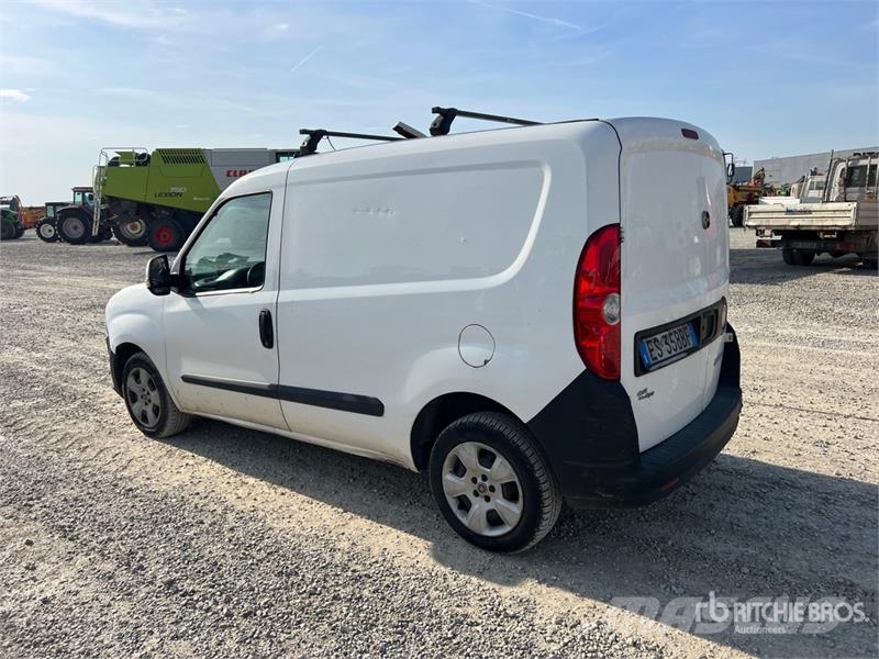 Fiat Doblo Cargo Van Kaubikud