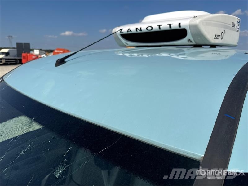 Fiat Doblo Refrigerated Truck Kylmä-/Lämpökori kuorma-autot