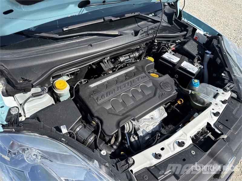 Fiat Doblo Refrigerated Truck Kylmä-/Lämpökori kuorma-autot