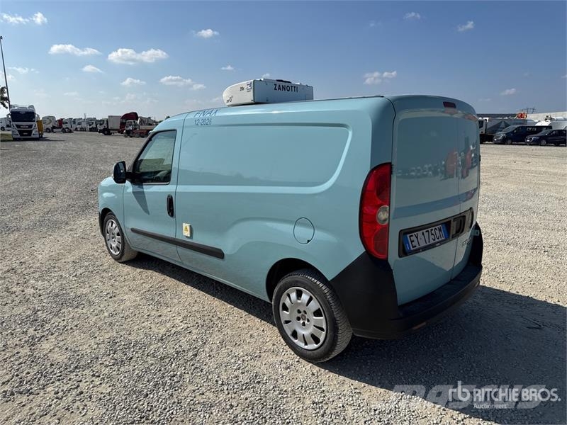 Fiat Doblo Refrigerated Truck Kylmä-/Lämpökori kuorma-autot
