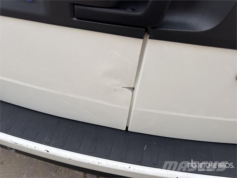Fiat Doblo Vehicule Utilitaire Cargo Van Panel vans