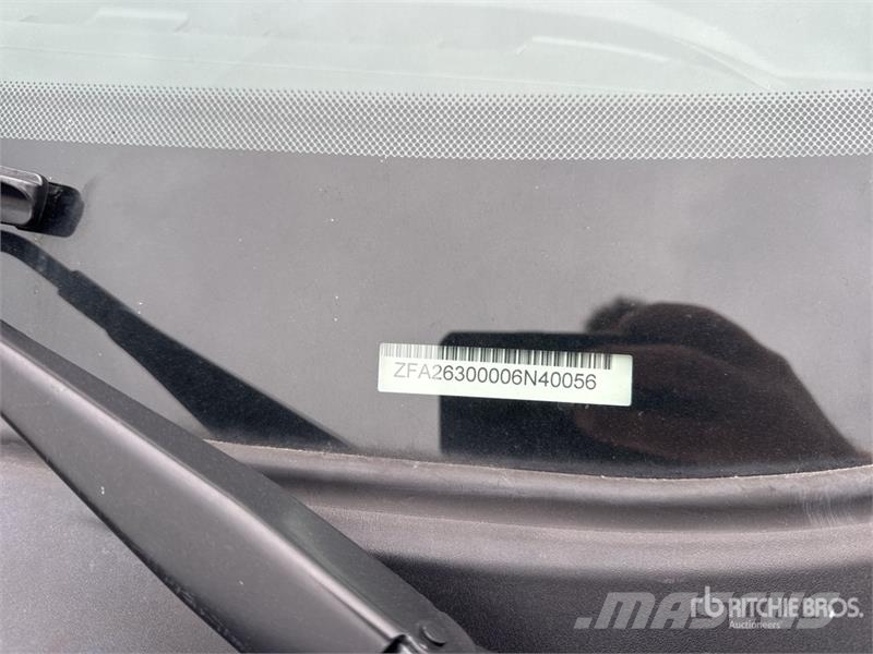 Fiat Doblo Vehicule Utilitaire Cargo Van Panel vans