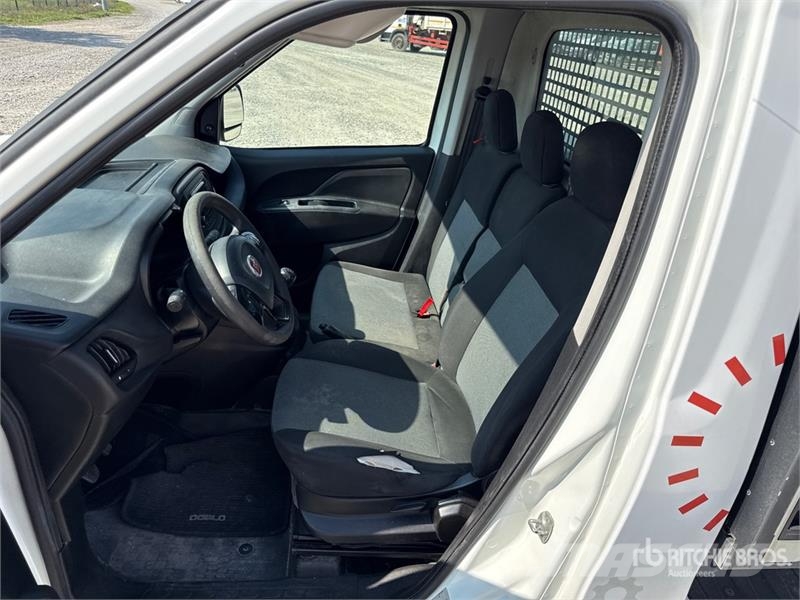 Fiat Doblo Work Up Flatbed Truck Flatbed kamyonlar