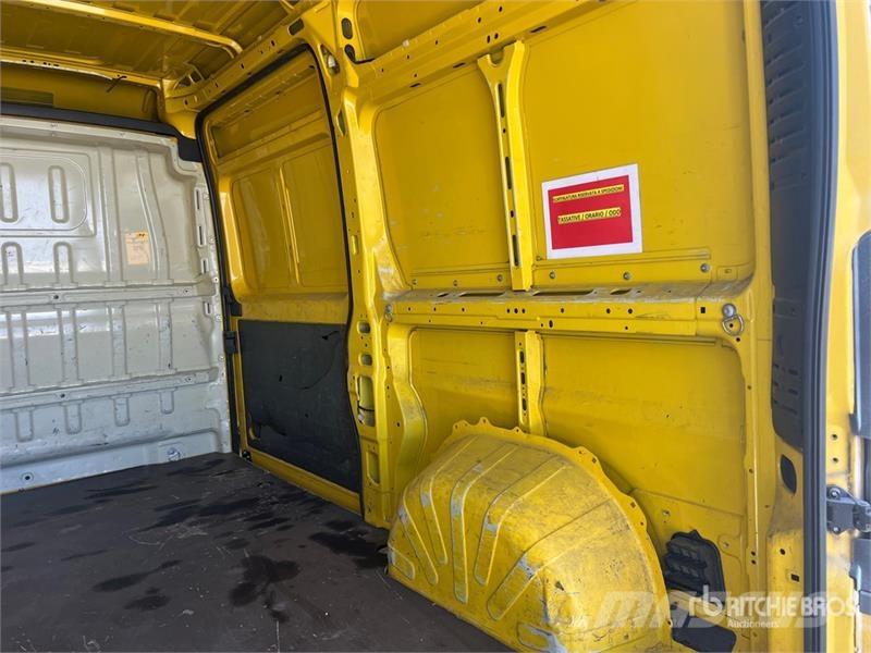 Fiat Ducato 130 Mjt Cargo Van Κλούβες με συρόμενες πόρτες