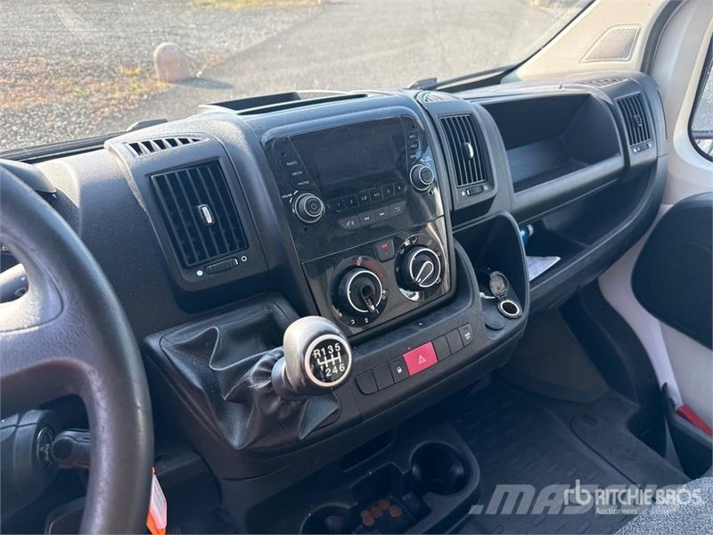 Fiat Ducato 130 Multijet Cargo Van Gesloten bedrijfswagens