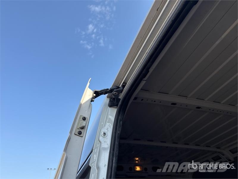 Fiat Ducato 130 Multijet Cargo Van Gesloten bedrijfswagens