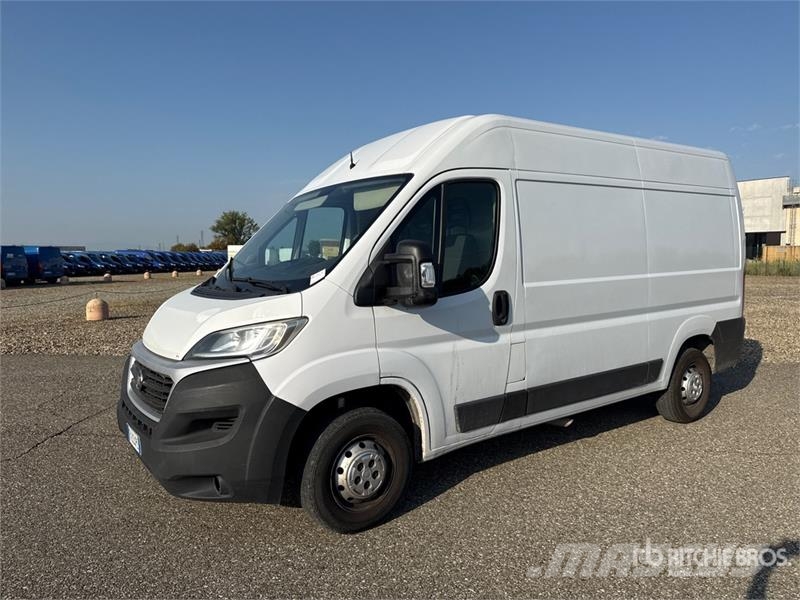 Fiat Ducato 130 Multijet Cargo Van Gesloten bedrijfswagens