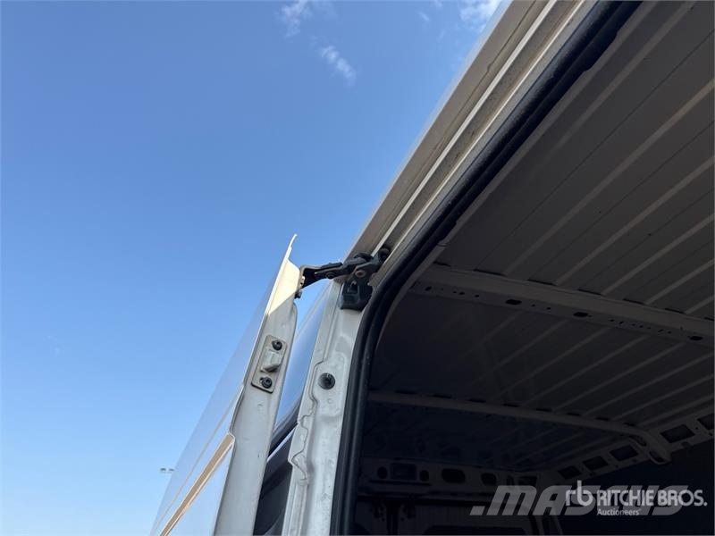 Fiat Ducato 130 Multijet Cargo Van Gesloten bedrijfswagens
