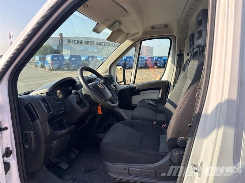 Fiat Ducato 130 Multijet Cargo Van Gesloten bedrijfswagens