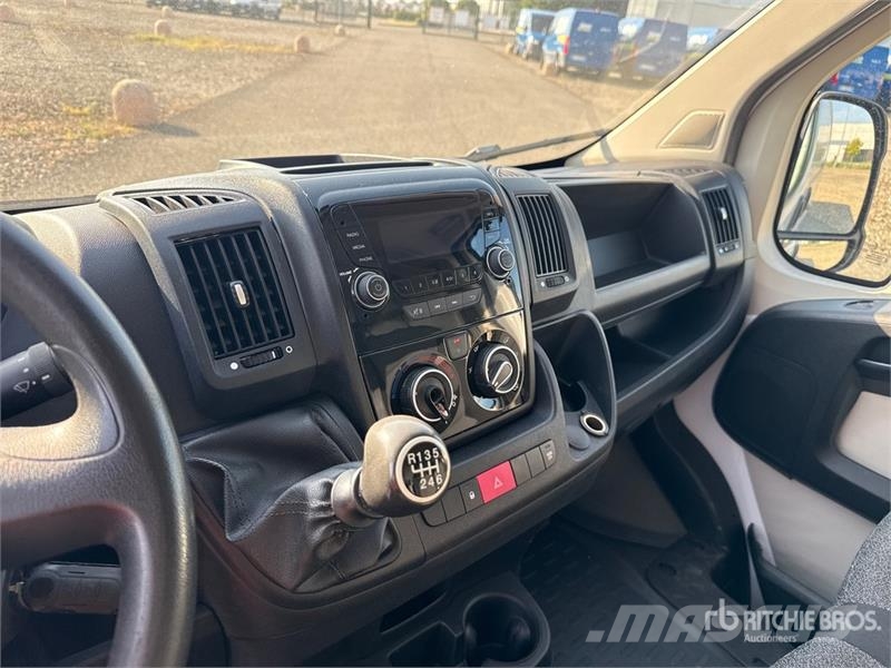 Fiat Ducato 130 Multijet Cargo Van Gesloten bedrijfswagens