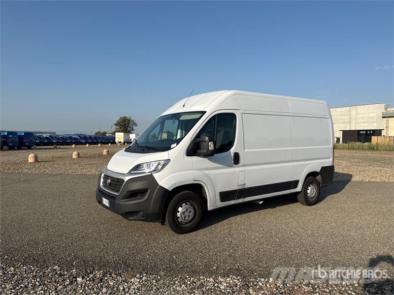 Fiat Ducato 130 Multijet Cargo Van Gesloten bedrijfswagens