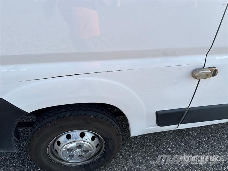 Fiat Ducato 130 Multijet Cargo Van Gesloten bedrijfswagens