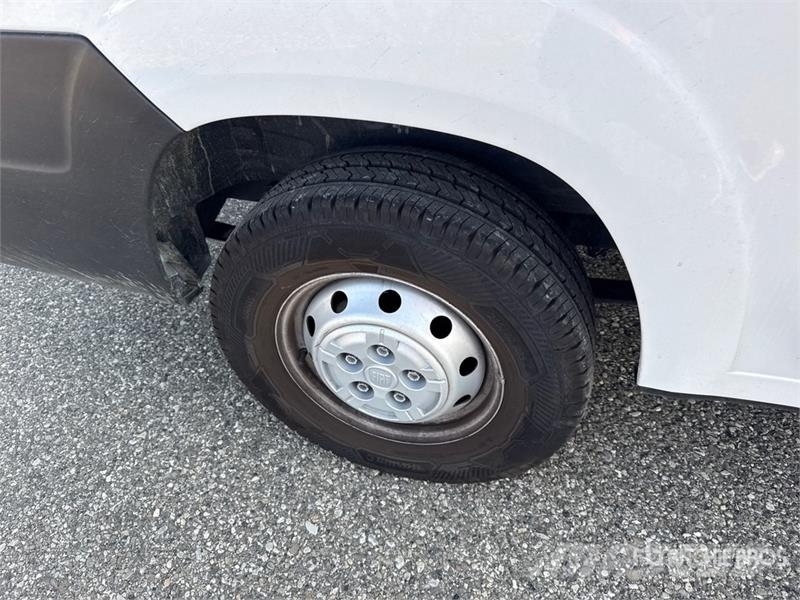 Fiat Ducato 130 Multijet Cargo Van Gesloten bedrijfswagens