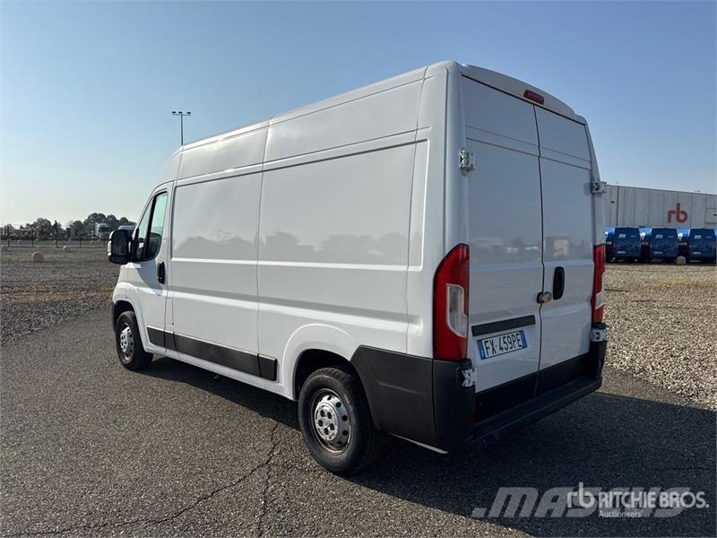 Fiat Ducato 130 Multijet Cargo Van Gesloten bedrijfswagens