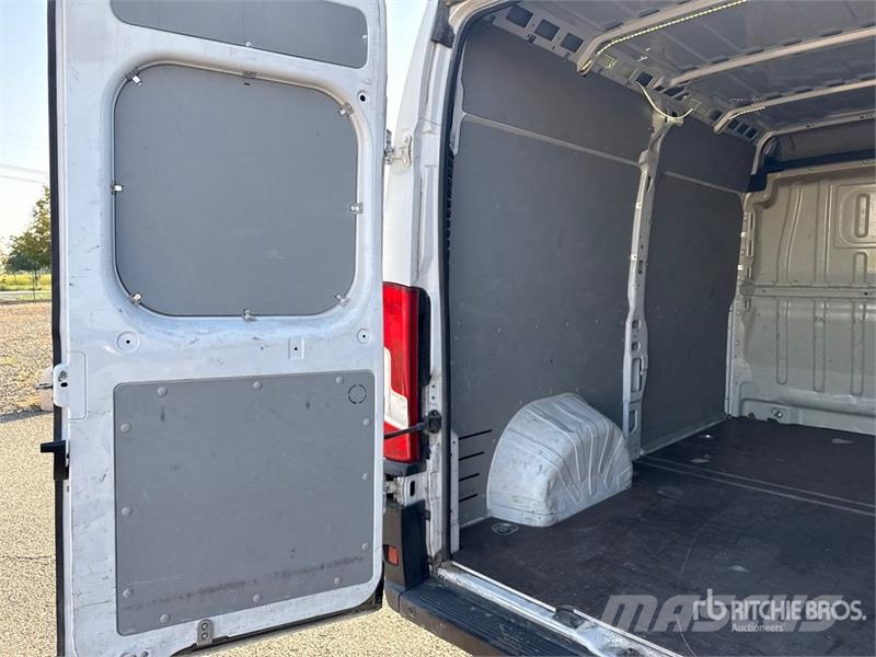 Fiat Ducato 130 Multijet Cargo Van Gesloten bedrijfswagens