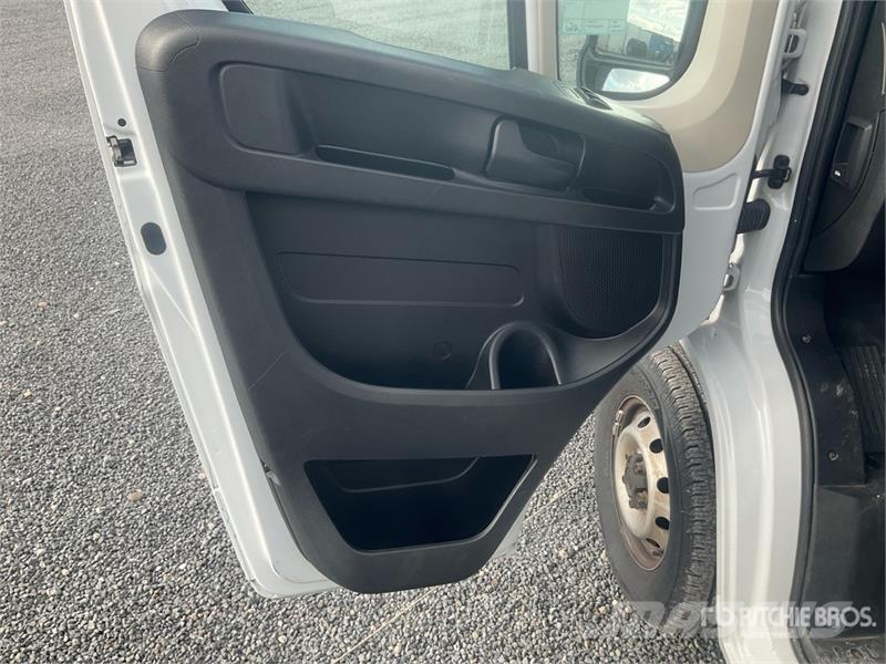 Fiat Ducato 2.2 Mjet 103 KW KA L2H2 Cargo Van (Inoperab Gesloten bedrijfswagens