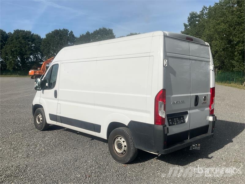 Fiat Ducato 2.2 Mjet 103 KW KA L2H2 Cargo Van (Inoperab Gesloten bedrijfswagens