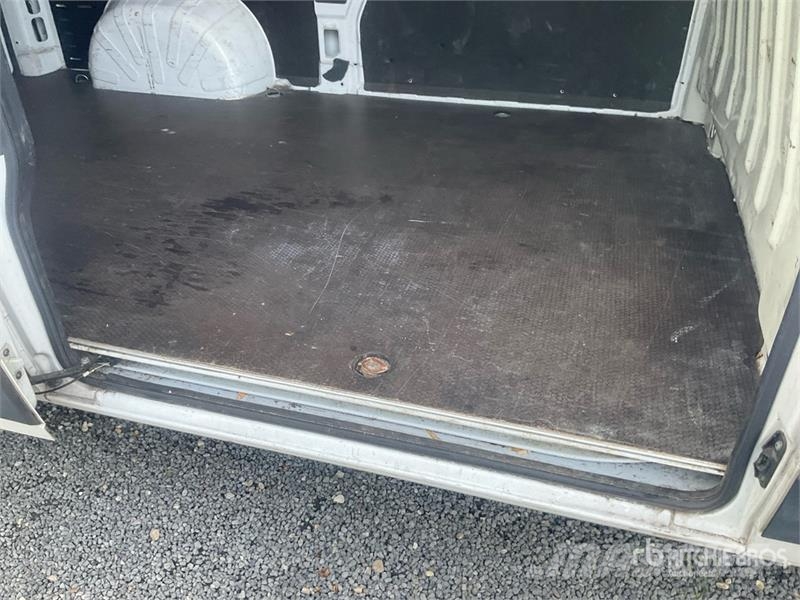 Fiat Ducato 2.2 Mjet 103 KW KA L2H2 Cargo Van (Inoperab Gesloten bedrijfswagens