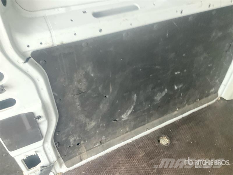 Fiat Ducato 2.2 Mjet 103 KW KA L2H2 Cargo Van (Inoperab Gesloten bedrijfswagens