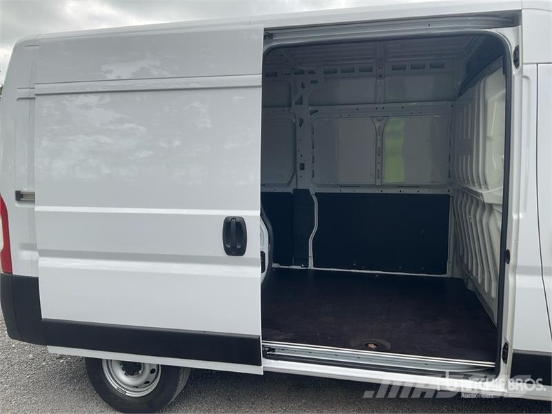 Fiat Ducato 2.2 Mjet 103 KW KA L2H2 Cargo Van Lieferwagen