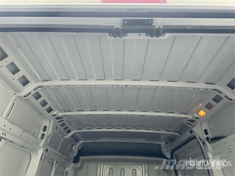 Fiat Ducato 2.2 Mjet 103 KW KA L2H2 Cargo Van (Inoperab Gesloten bedrijfswagens