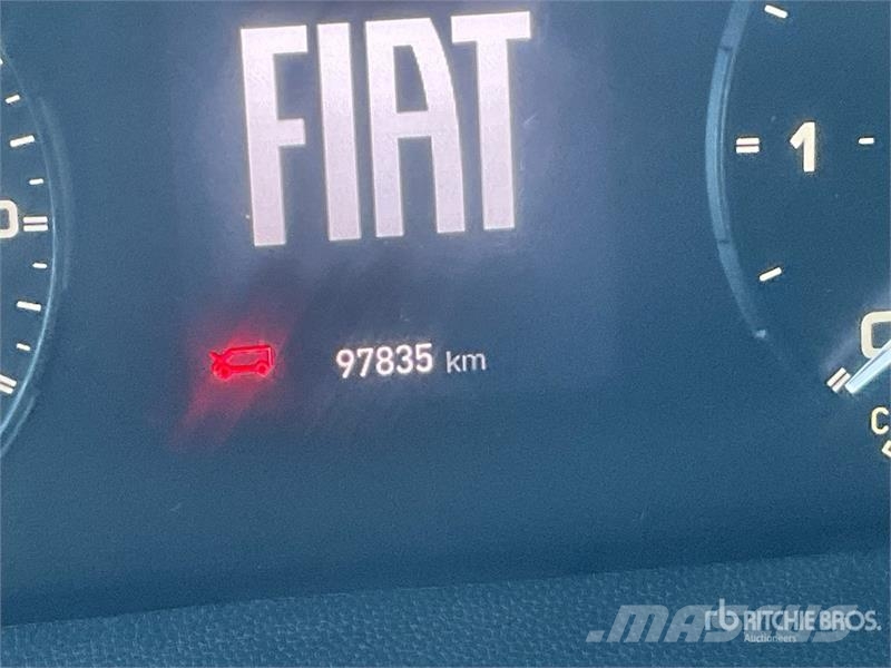 Fiat Ducato 2.2 Mjet 103 KW KA L2H2 Cargo Van (Inoperab Gesloten bedrijfswagens