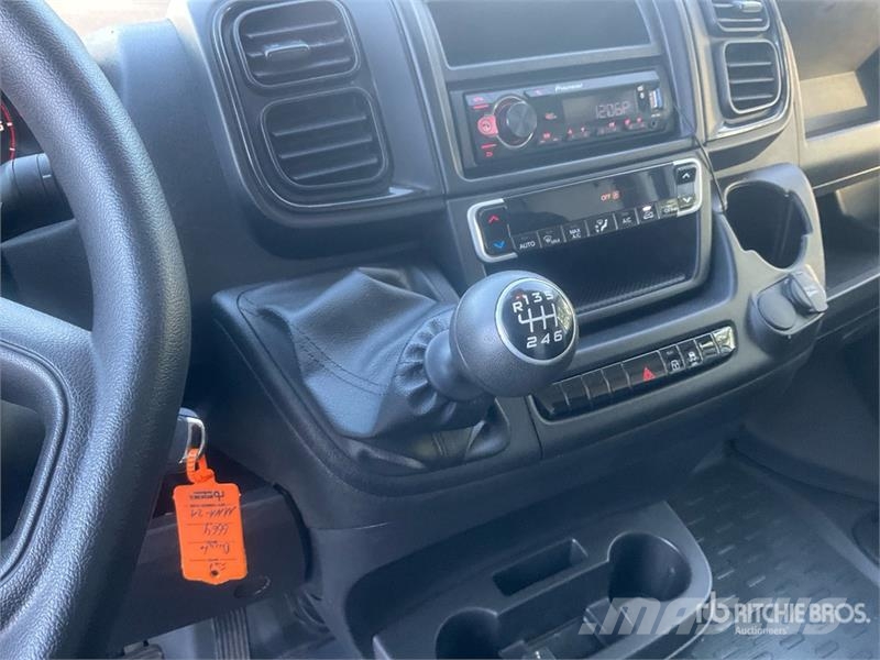 Fiat Ducato 2.2 Mjet 103 KW KA L2H2 Cargo Van (Inoperab Gesloten bedrijfswagens