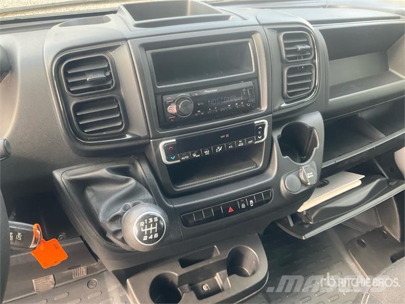 Fiat Ducato 2.2 Mjet 103 KW KA L2H2 Cargo Van (Inoperab Gesloten bedrijfswagens