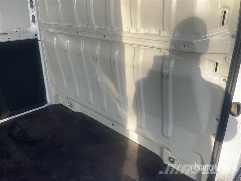 Fiat Ducato 2.2 Mjet 103 KW KA L2H2 Cargo Van (Inoperab Gesloten bedrijfswagens