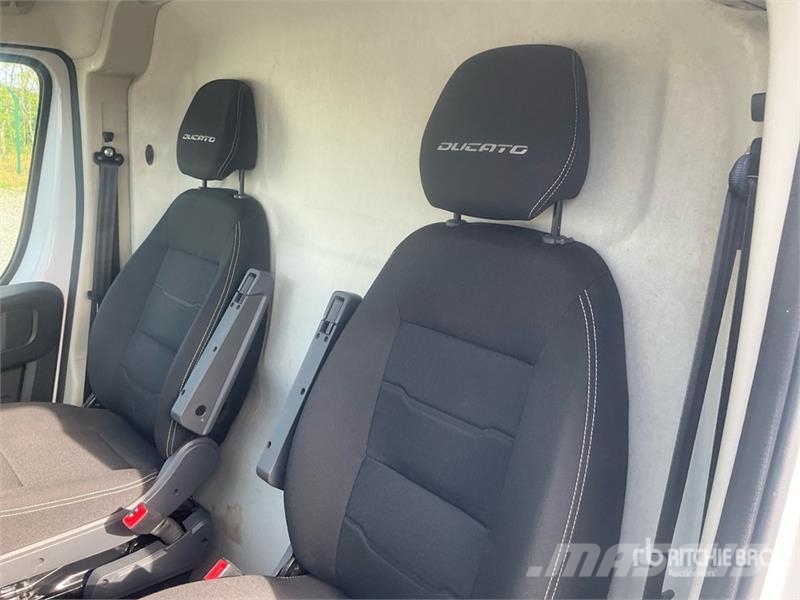 Fiat Ducato 2.2 Mjet 103 KW KA L2H2 Cargo Van (Inoperab Gesloten bedrijfswagens