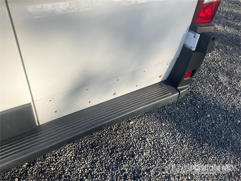 Fiat Ducato 2.2 Mjet 103 KW KA L2H2 Cargo Van (Inoperab Gesloten bedrijfswagens