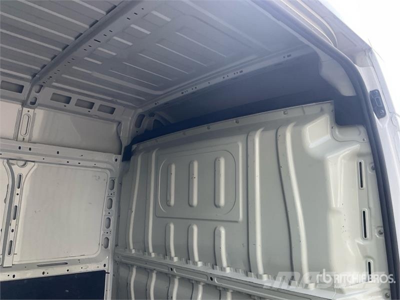 Fiat Ducato 2.2 Mjet 103 KW KA L2H2 Cargo Van Gesloten bedrijfswagens