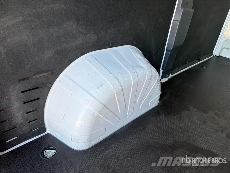 Fiat Ducato 2.2 Mjet 88 KW KA L2H2 Cargo Van Transporterek