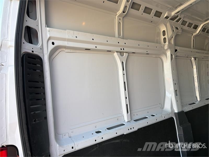 Fiat Ducato 2.2 Mjet 88 KW KA L2H2 Cargo Van Transporterek