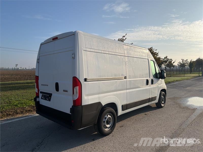 Fiat Ducato 2.2 Mjet 88 KW KA L2H2 Cargo Van Transporterek