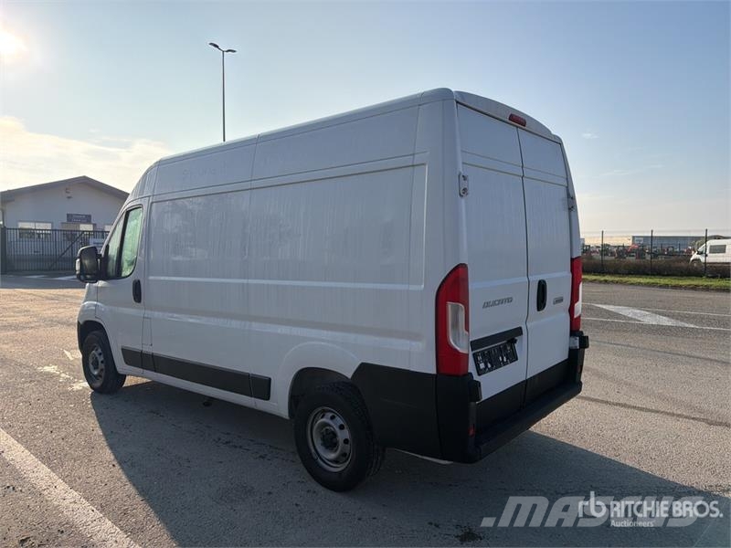 Fiat Ducato 2.2 Mjet 88 KW KA L2H2 Cargo Van Transporterek
