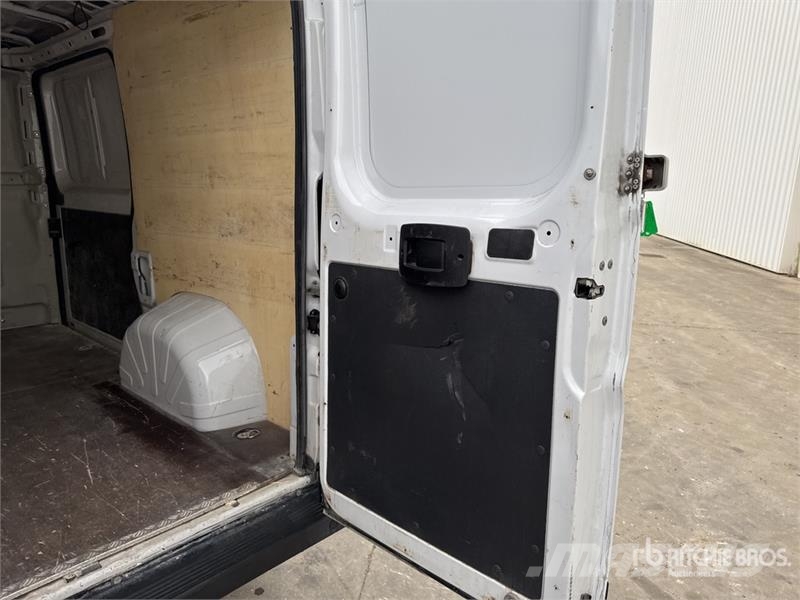 Fiat Ducato 2.3 120 Vehicule Utilitaire Cargo Van Изотермический фургон