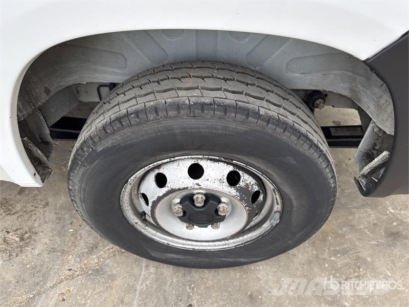 Fiat Ducato 2.3 120 Vehicule Utilitaire Cargo Van Изотермический фургон