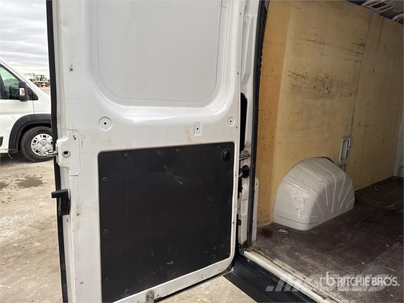 Fiat Ducato 2.3 120 Vehicule Utilitaire Cargo Van Изотермический фургон