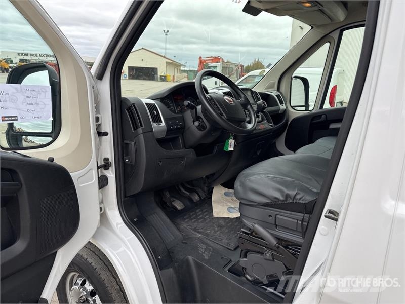 Fiat Ducato 2.3 120 Vehicule Utilitaire Cargo Van Изотермический фургон